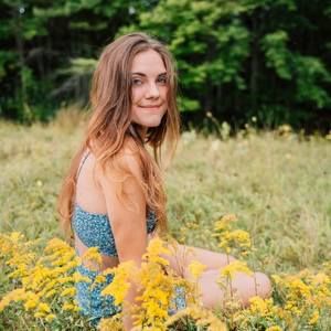 Meet your Posher, Jade